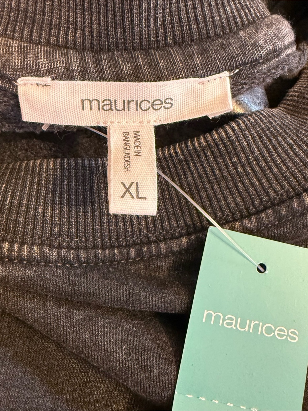 Maurices Stud Embellished Charcoal Gray Crew Neck Pullover Sweatshirt Size XL - Picture 15 of 15